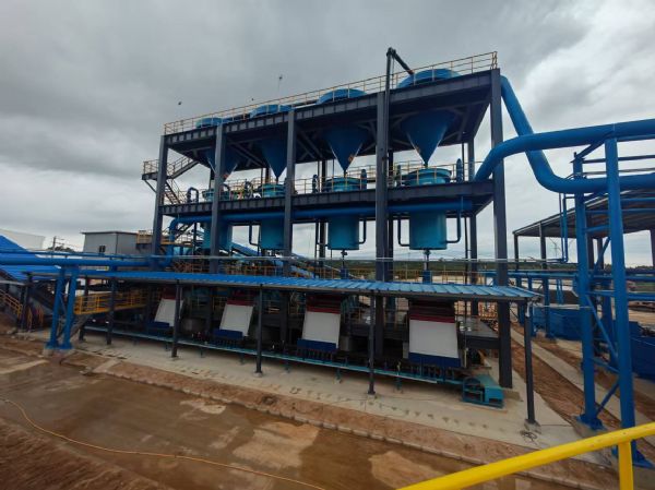 光伏砂生產(chǎn)線客戶現(xiàn)場(chǎng)